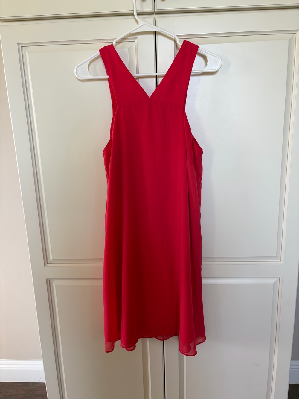 BCBG Generation Sleeveless V-Neck Red-Orange/Coral Shift Dress- Women’s Medium